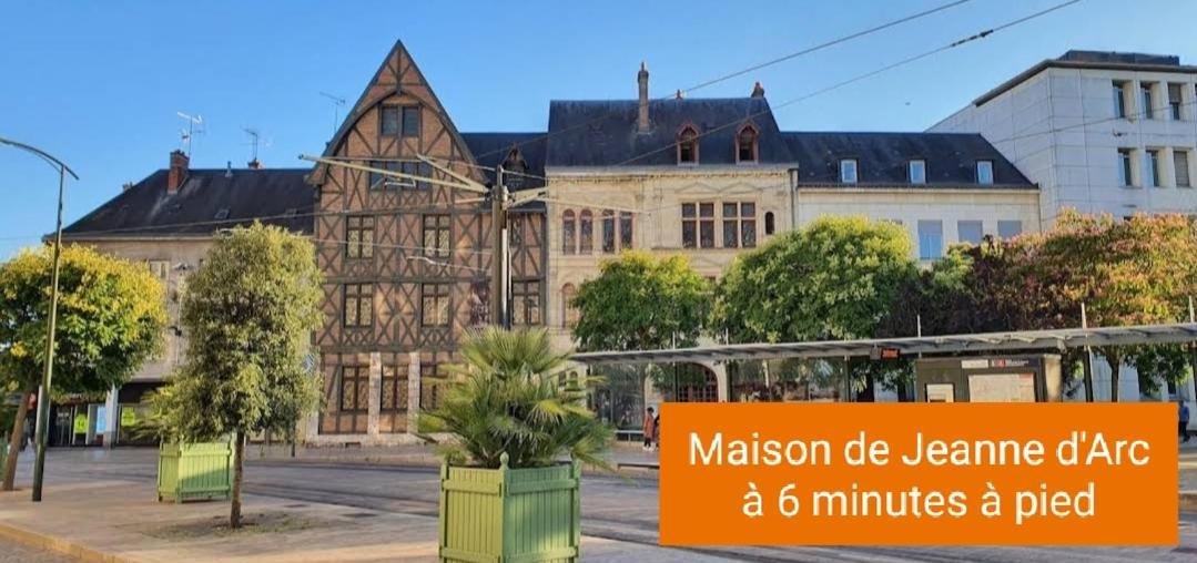 Orleans Hypercentre Articles Fitness Et Bebe Apartman Kültér fotó
